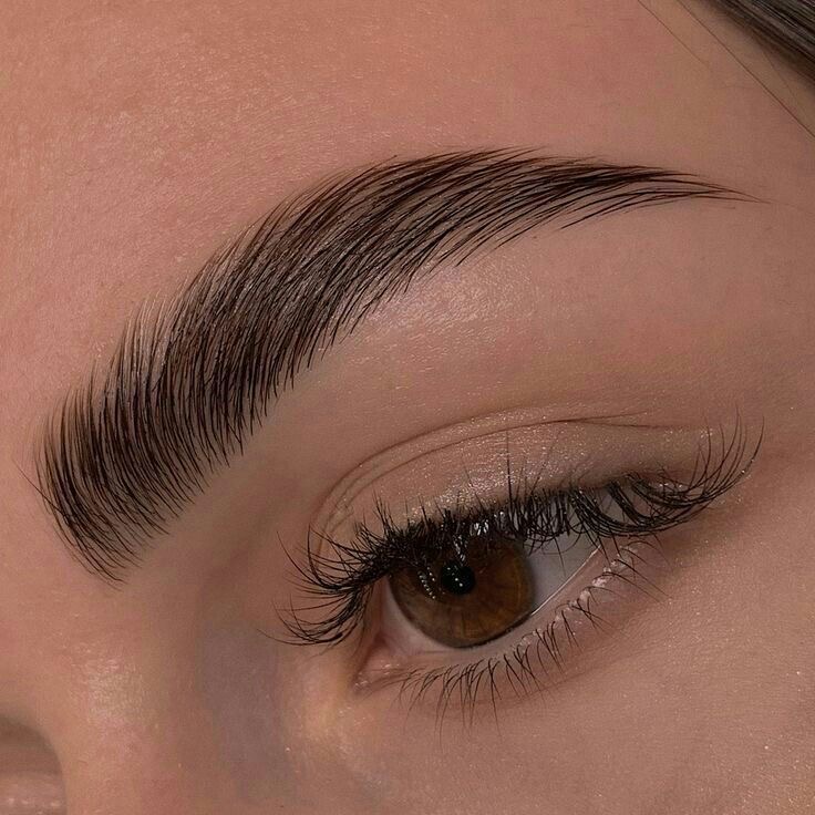 BROW LAMINATION AND HENNA