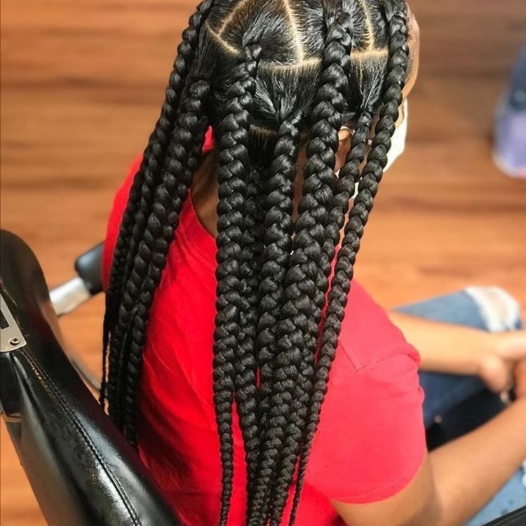 jumbo knotless braids at Melissabraid in Chicago, IL