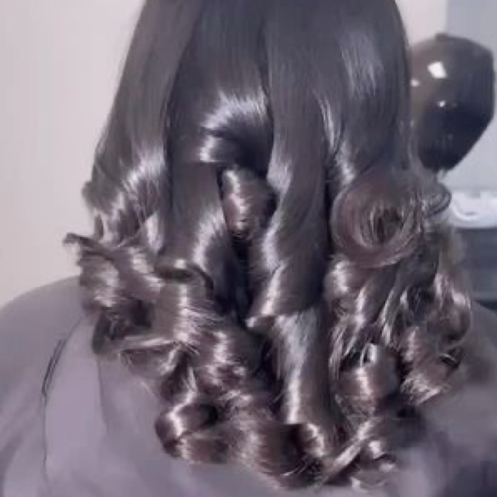 ✨ LBB Signature Silk Press at Lachezbeautybar, LLC in Manassas, VA