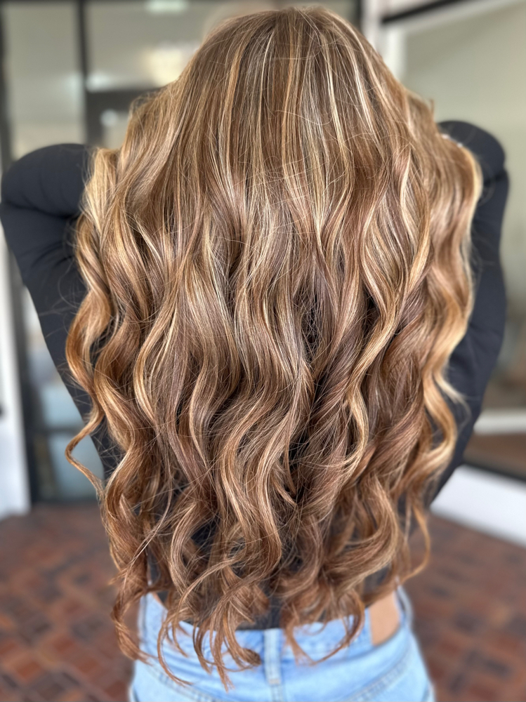 Hair Extensions Move Up