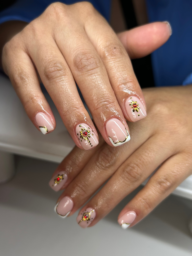 Hard Gel Full Design at NAILS BY HEIDI LLC in Cicero, IL