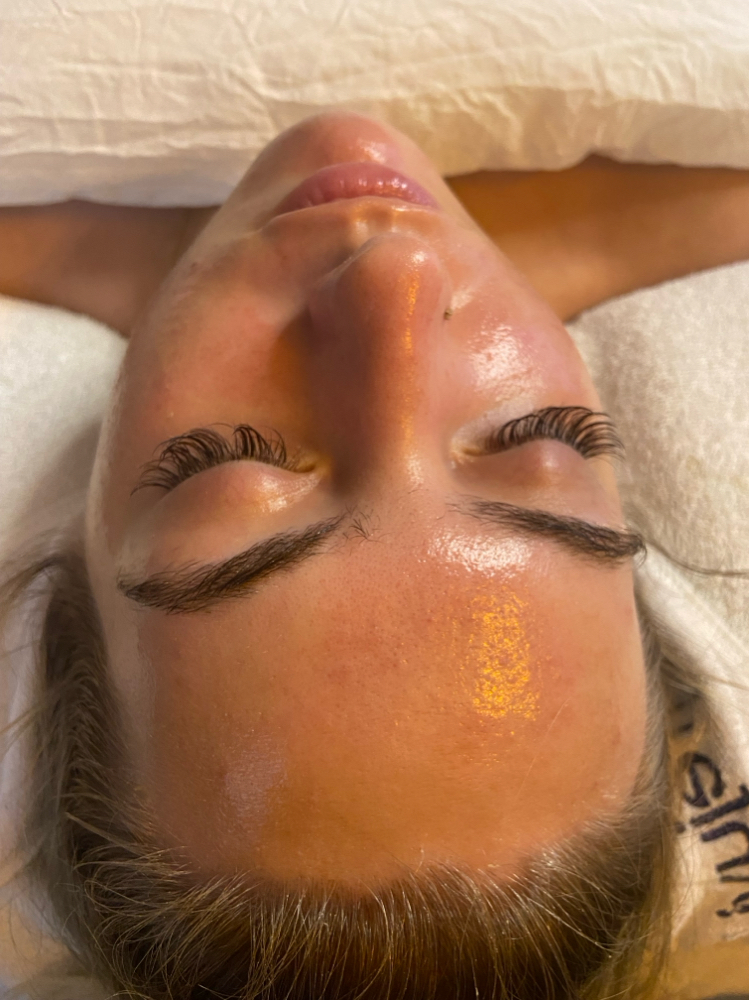 Oxygen Glow Deep Pore Facial