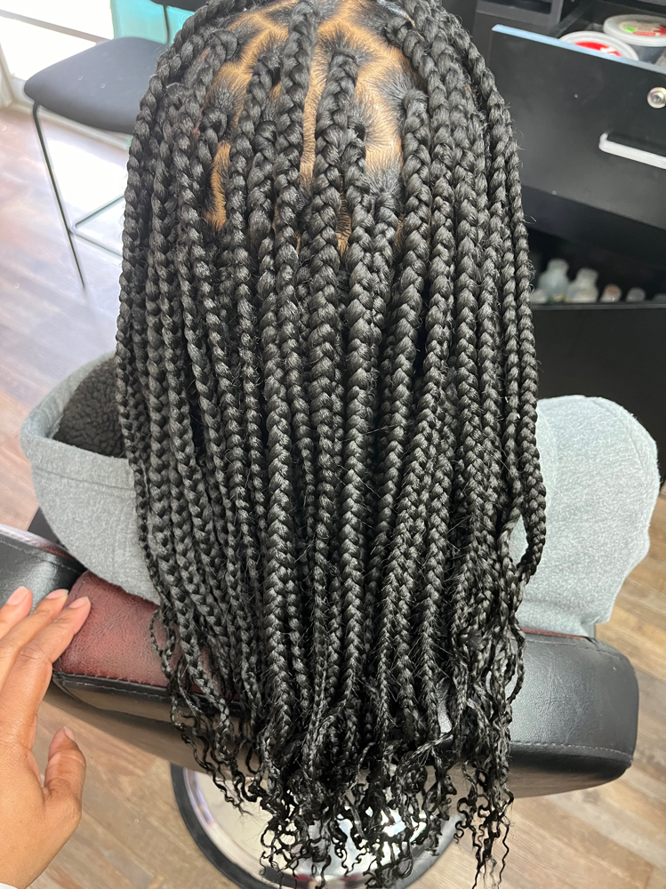 Box Braids MEDIUM  MID BACK