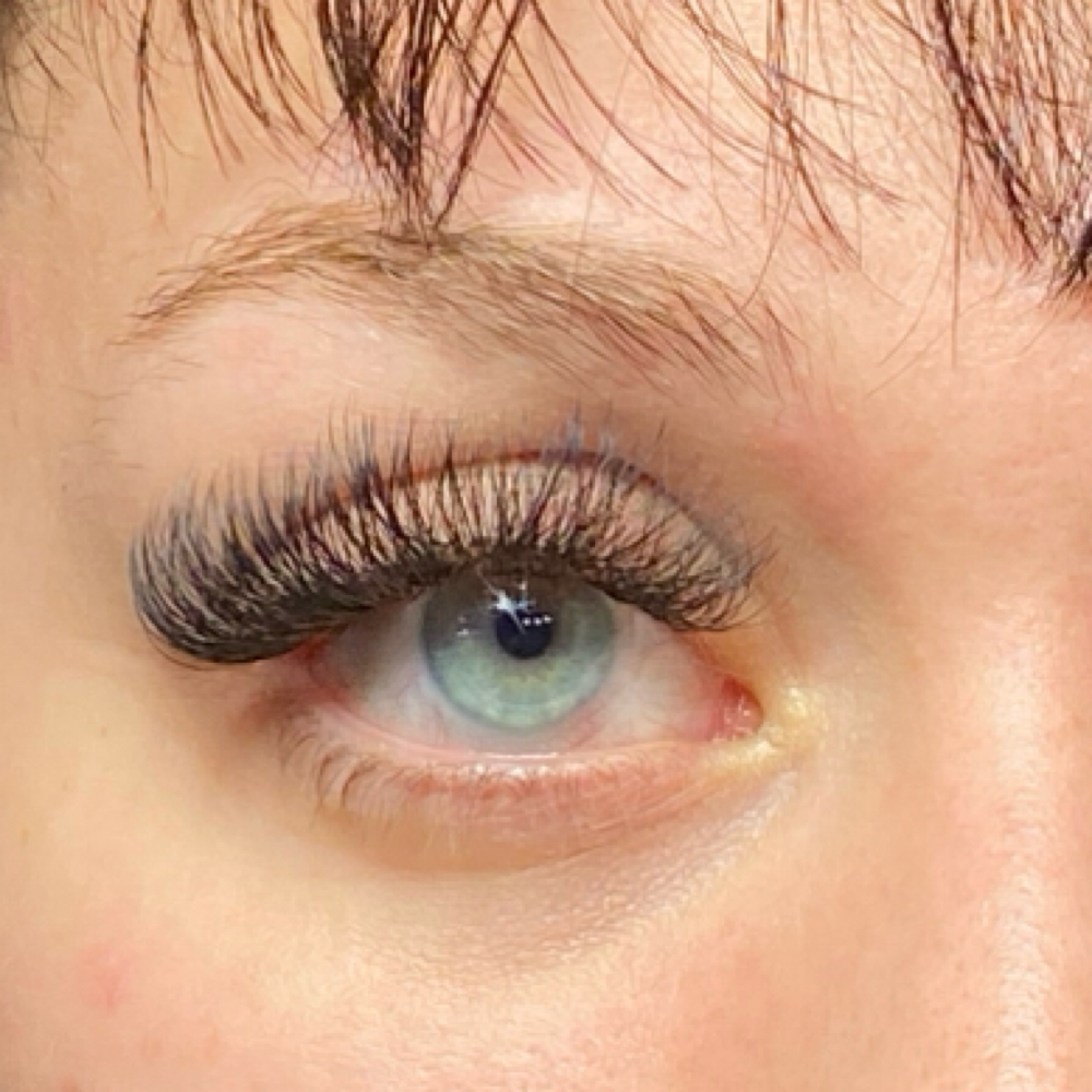 Touch Up • Hybrid Refill at Tomeka M in Fort Worth, TX