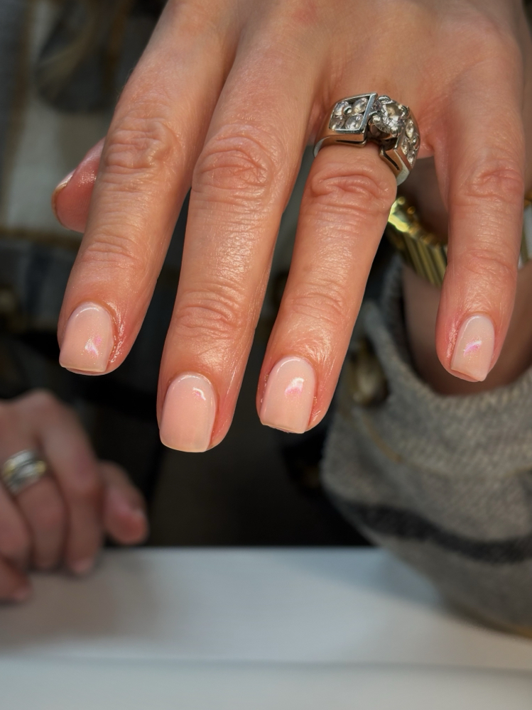Structured Gel Mani