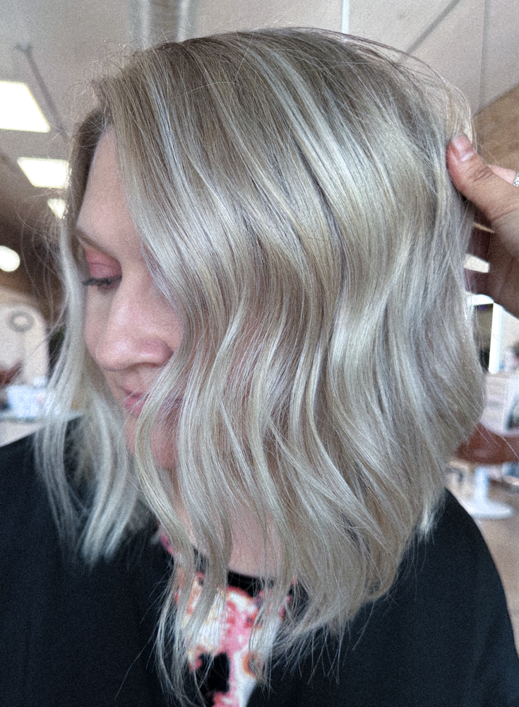 Full Blonding Service