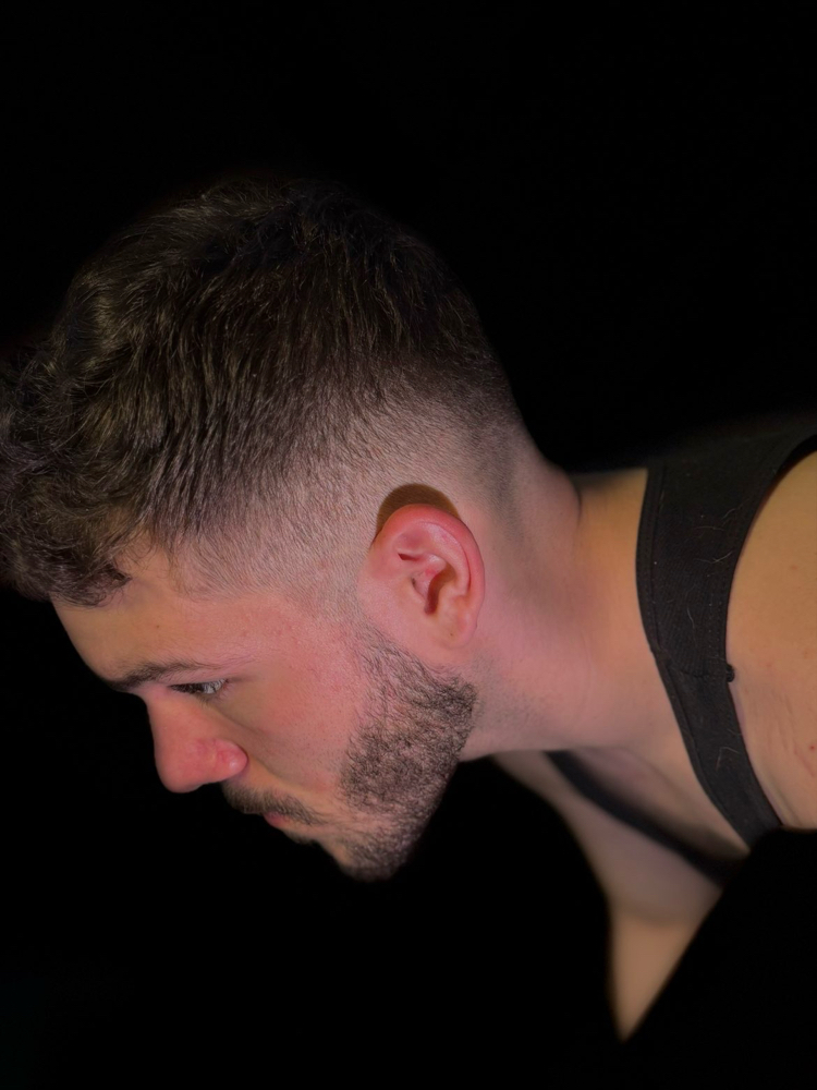 SIGNATURE BARBER CUT