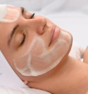 02 Lift Facial Treatment