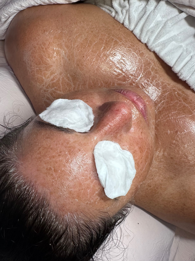 Anti Aging Peptide Facial