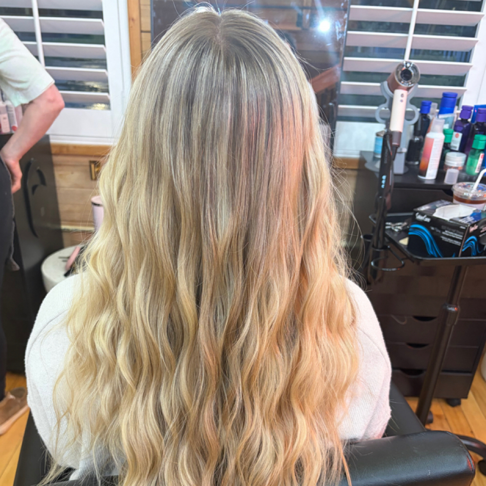 Signature lightening Partial at haircrush salon in Sherwood, OR