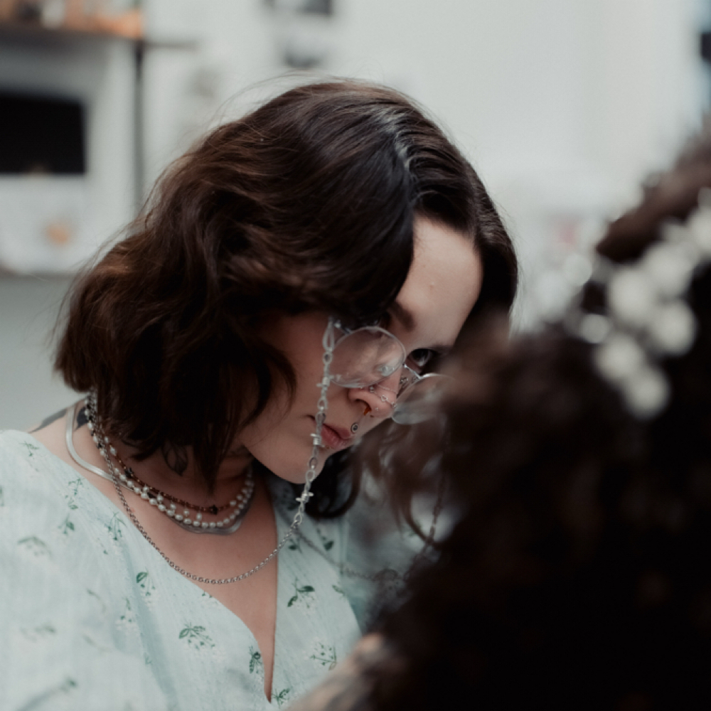 Jewelry Removal at Zoe Ivanna Piercer in San Antonio, TX