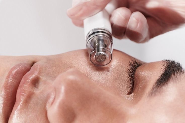 DiamondGlow® Essential facial