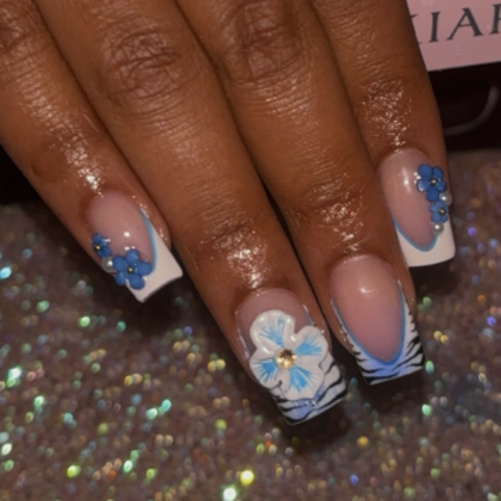 Acrylic Overlay at QlawedbyQori in VA, VA