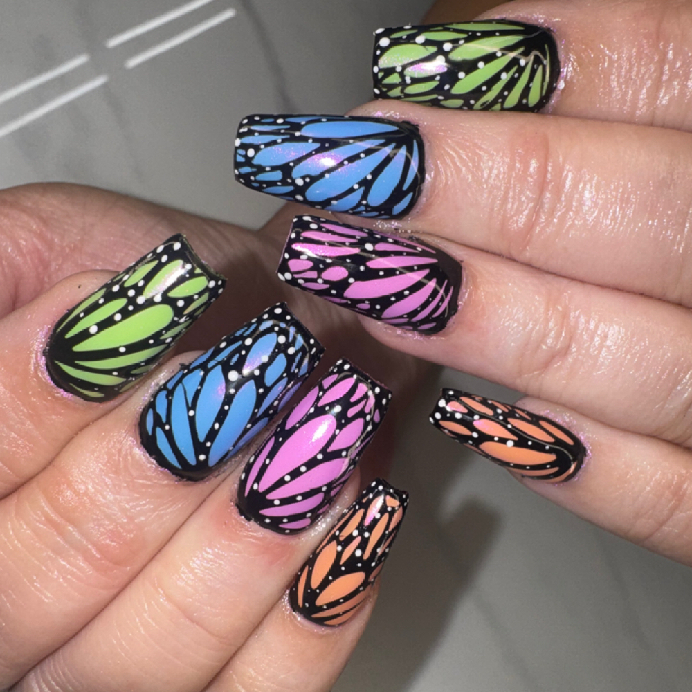 Full Design at Polish Me Pretty in Artesia, NM