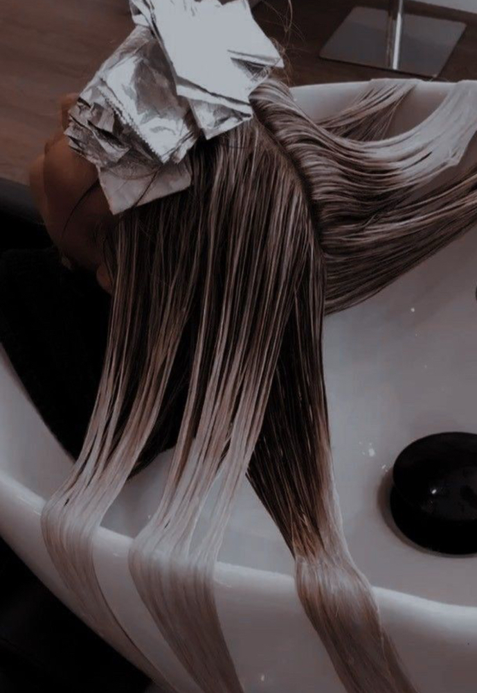 Roots W/ Foils & Haircut at Lavish Salon & Spa in Rock Island, IL