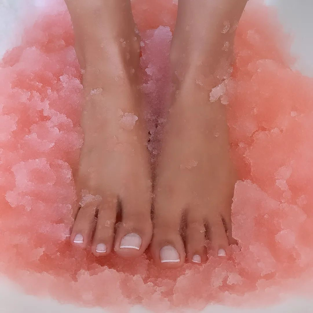 Dry Jelly Pedicure at Jac's Nailing It in Pinellas Park, FL
