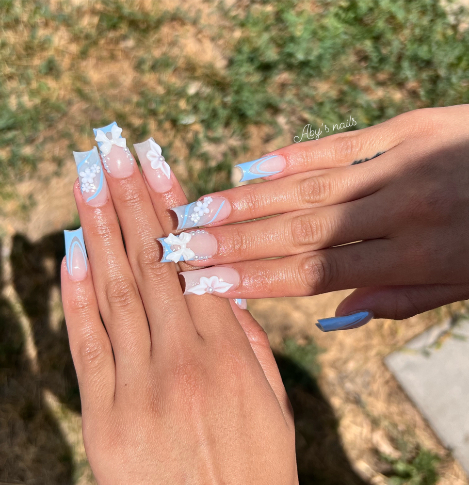 Medium Nails
