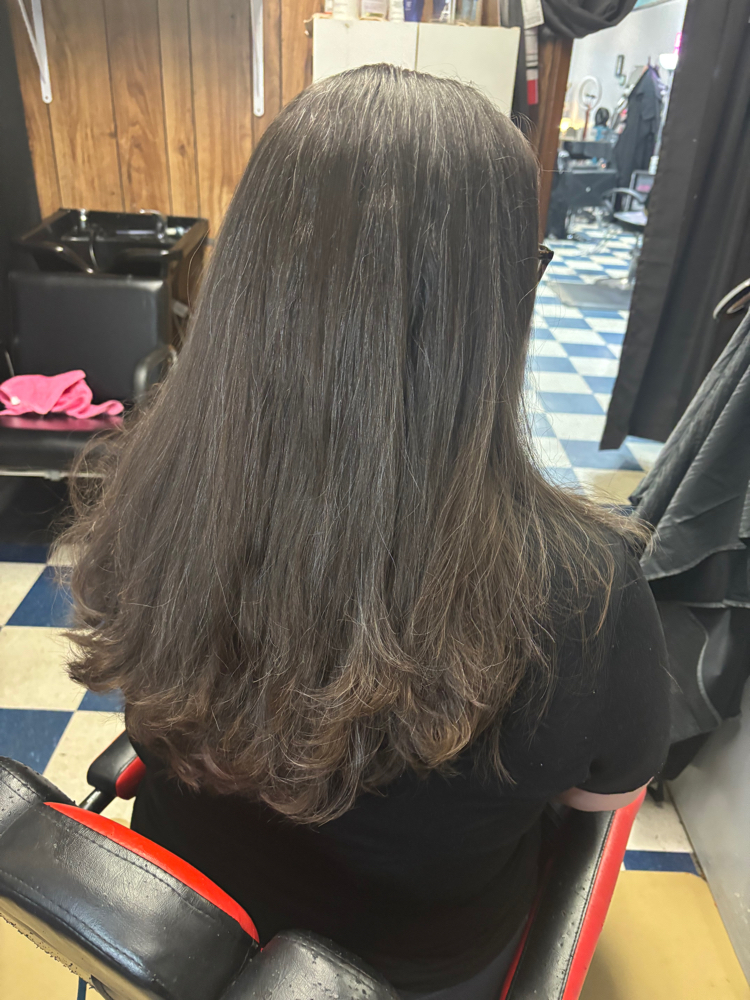 Women’s Haircut And Blowdry at Elevate and Create in Cheraw, SC