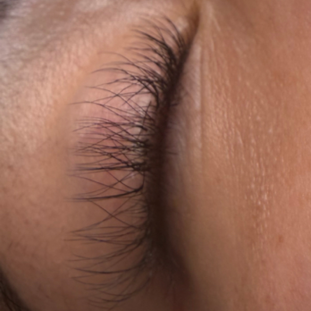 Wispy 1/2 Set Touch Up at Honey Bee Beautiful Beauty Hive in Durant, OK