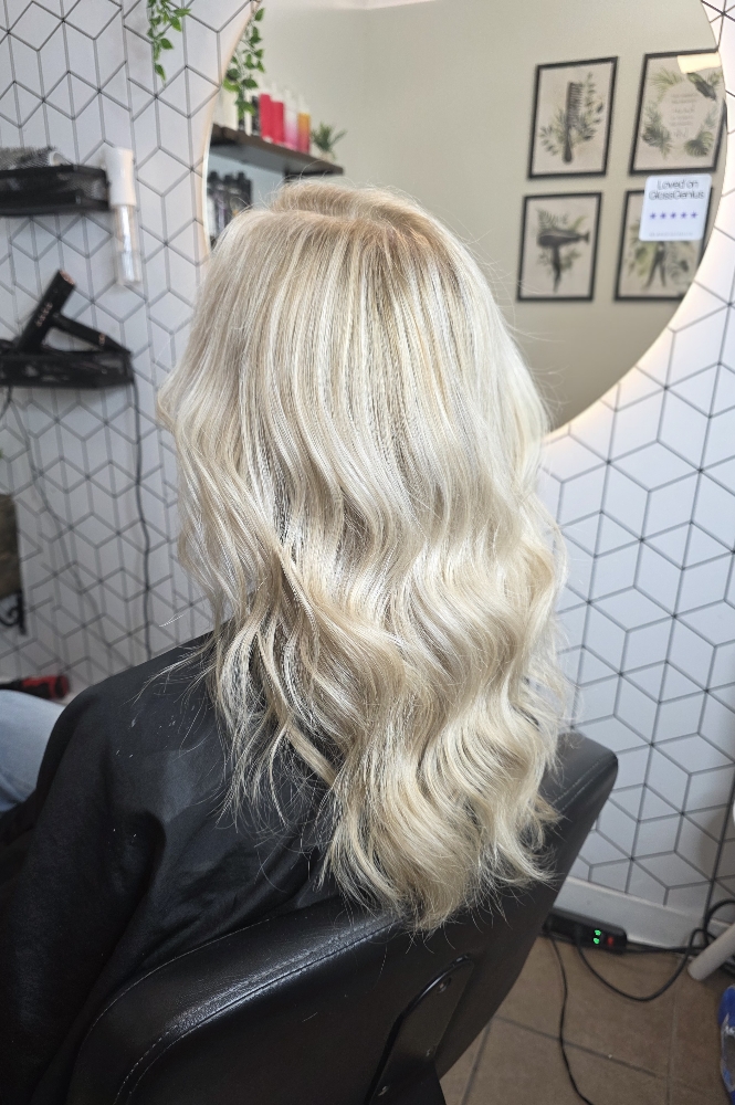 🎄The Ultimate Blonde