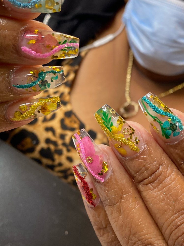 Encapuclated Floral Set
