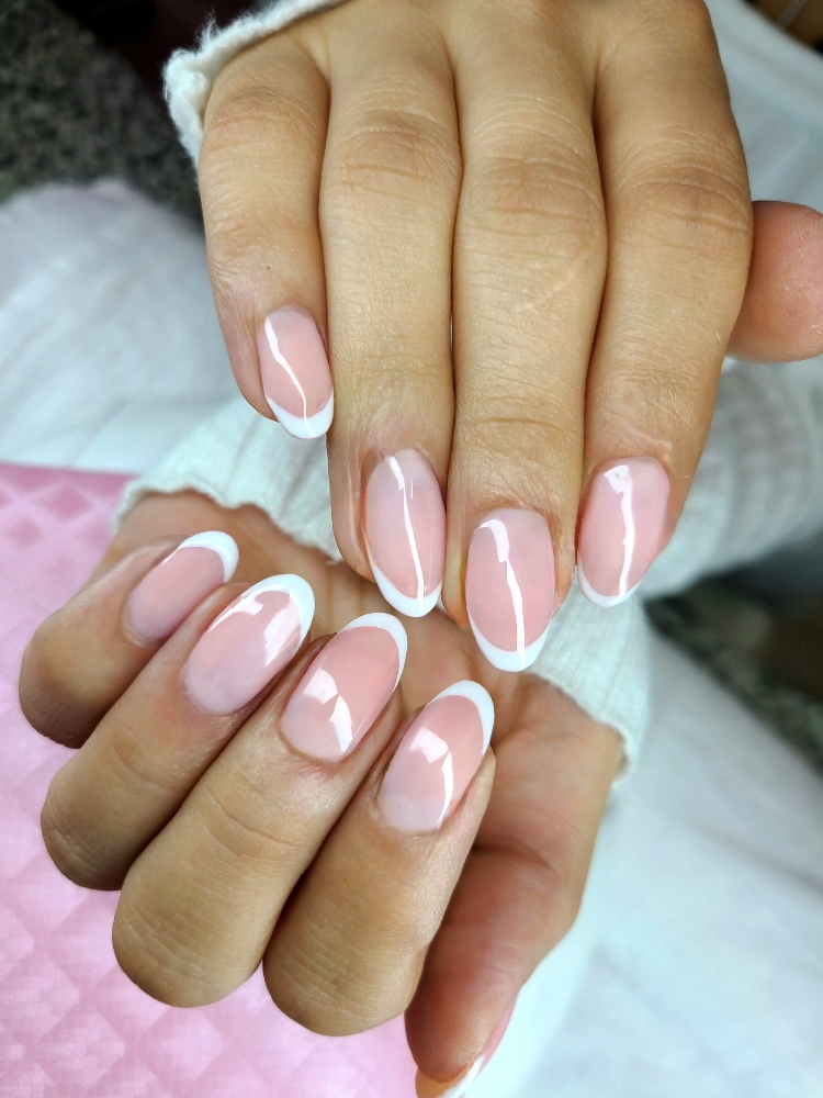 Regular Manicure