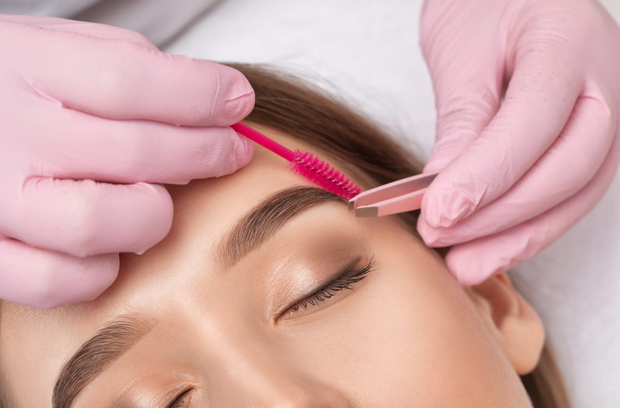 Brow Lamination and Tint