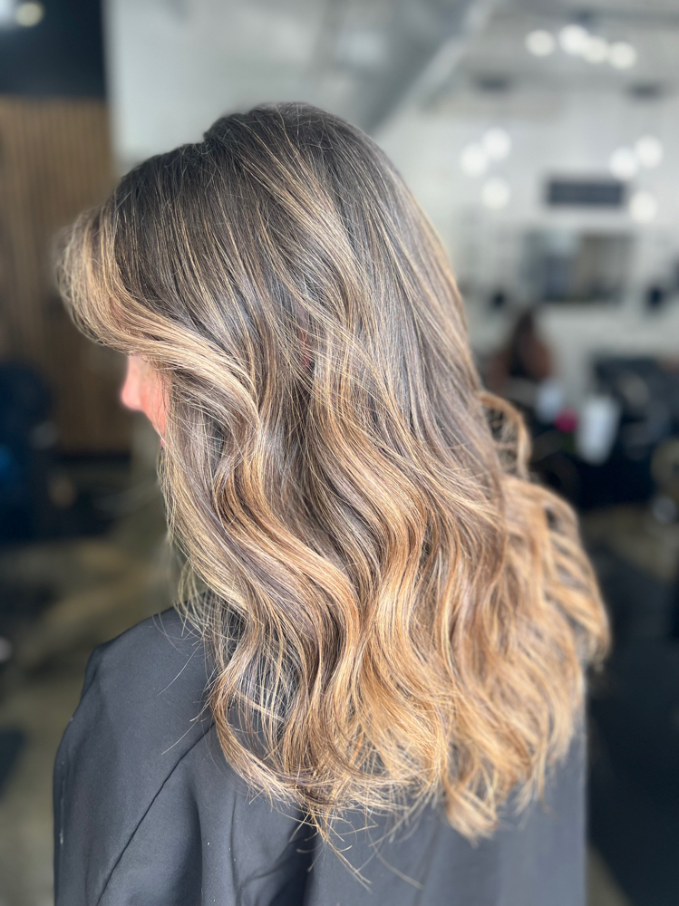 Custom Color at Ashley Mia Hair in St.Petersburg, FL