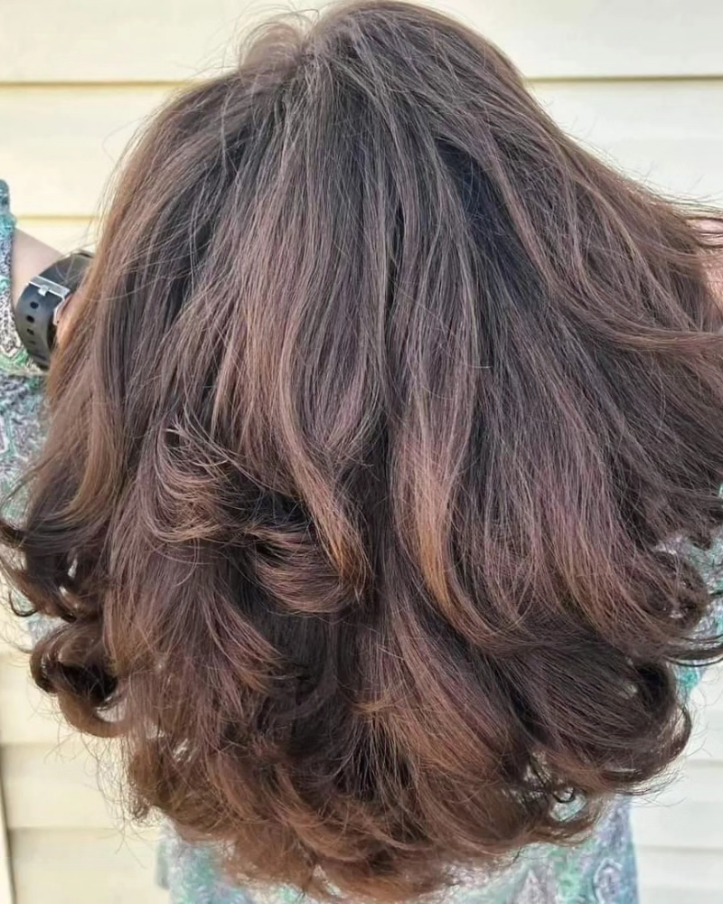 Blow Out/Shampoo And Style