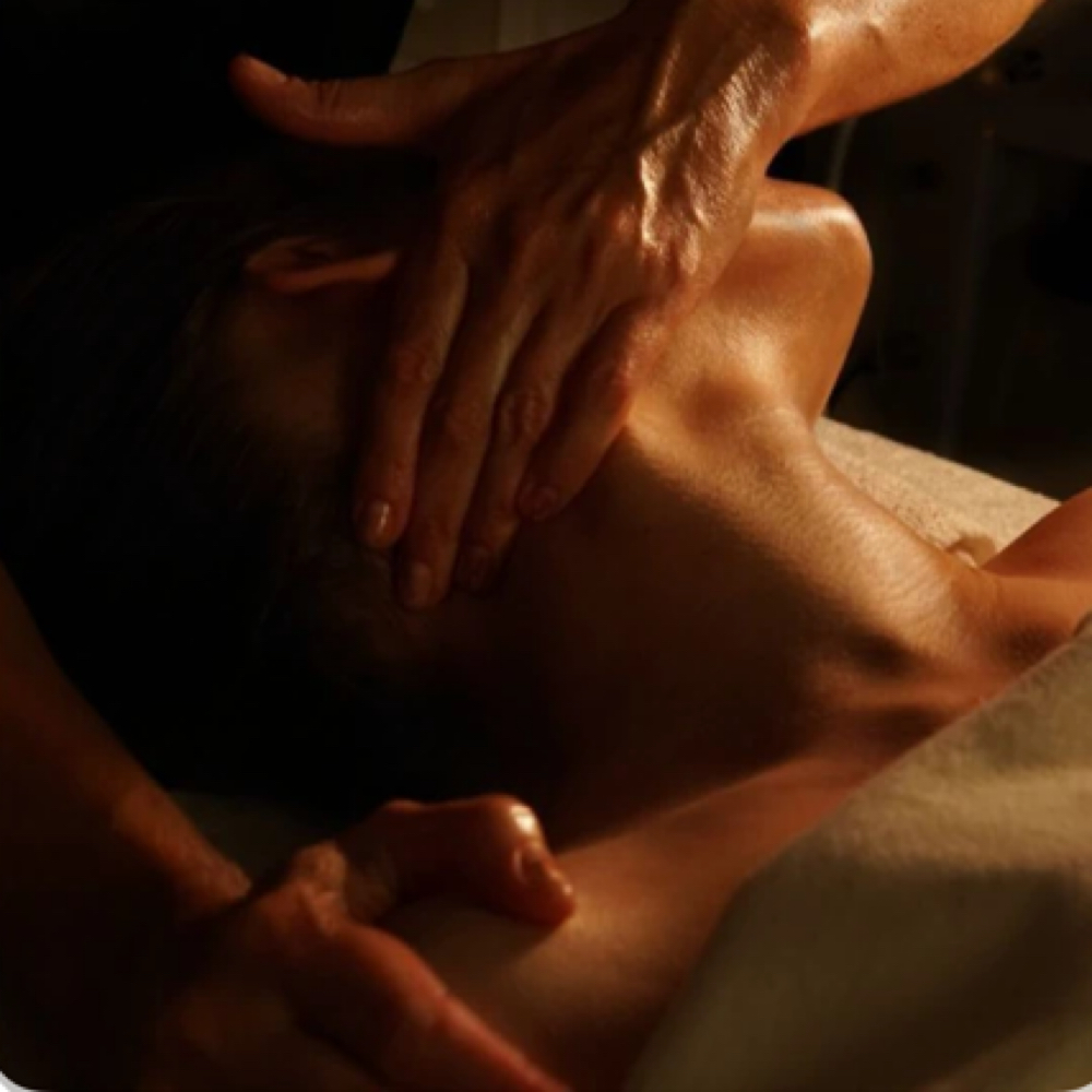 Extended Massage at Glow By Honesty in Denver, CO