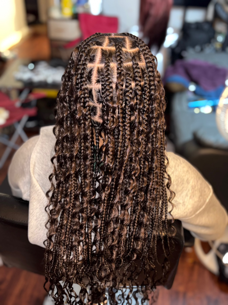 Medium boho knotless Under 13 y/o