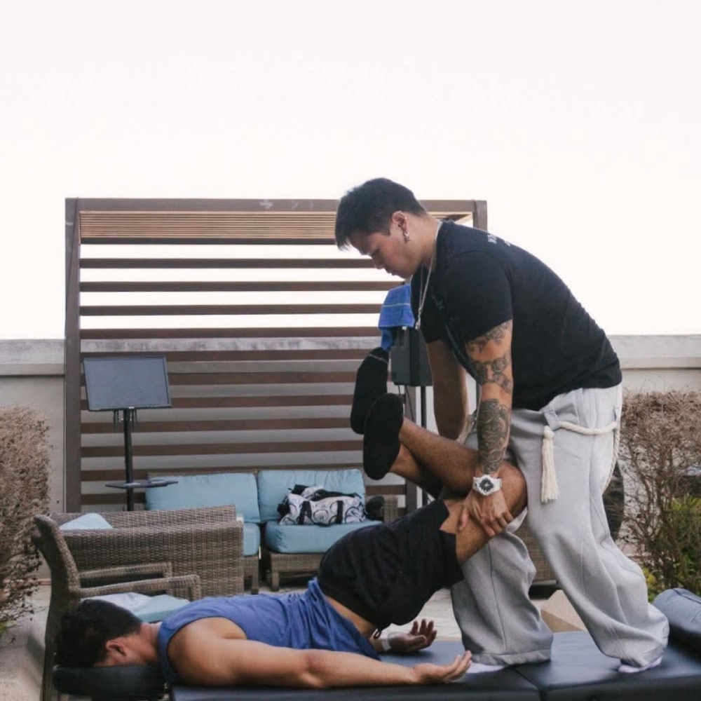 Onzen Stretch Session at Mind & Body Athletics in Daytona Beach, FL