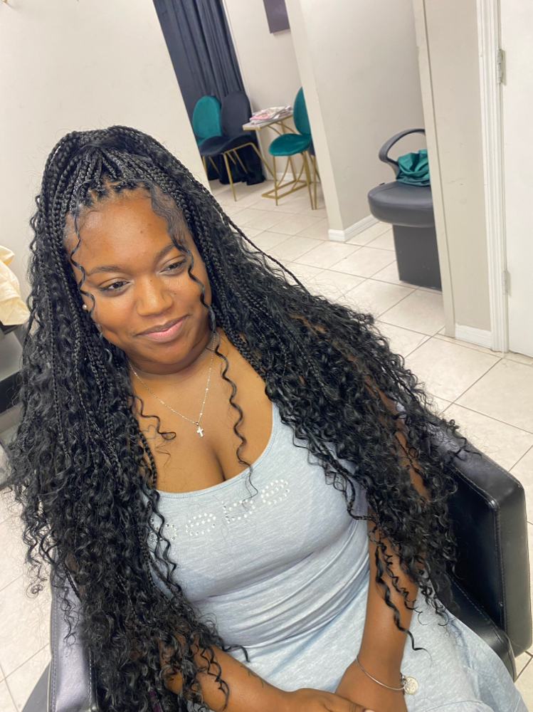 Small Boho Knotless