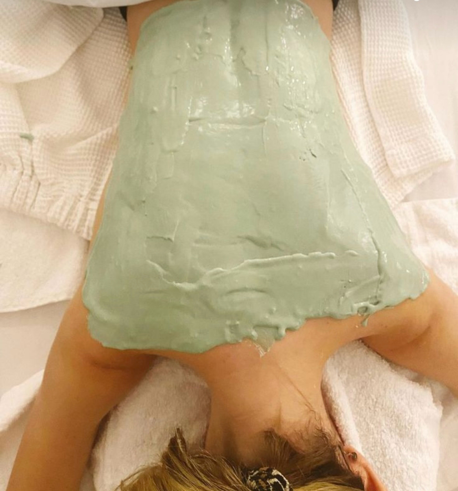 Bare Back Facial