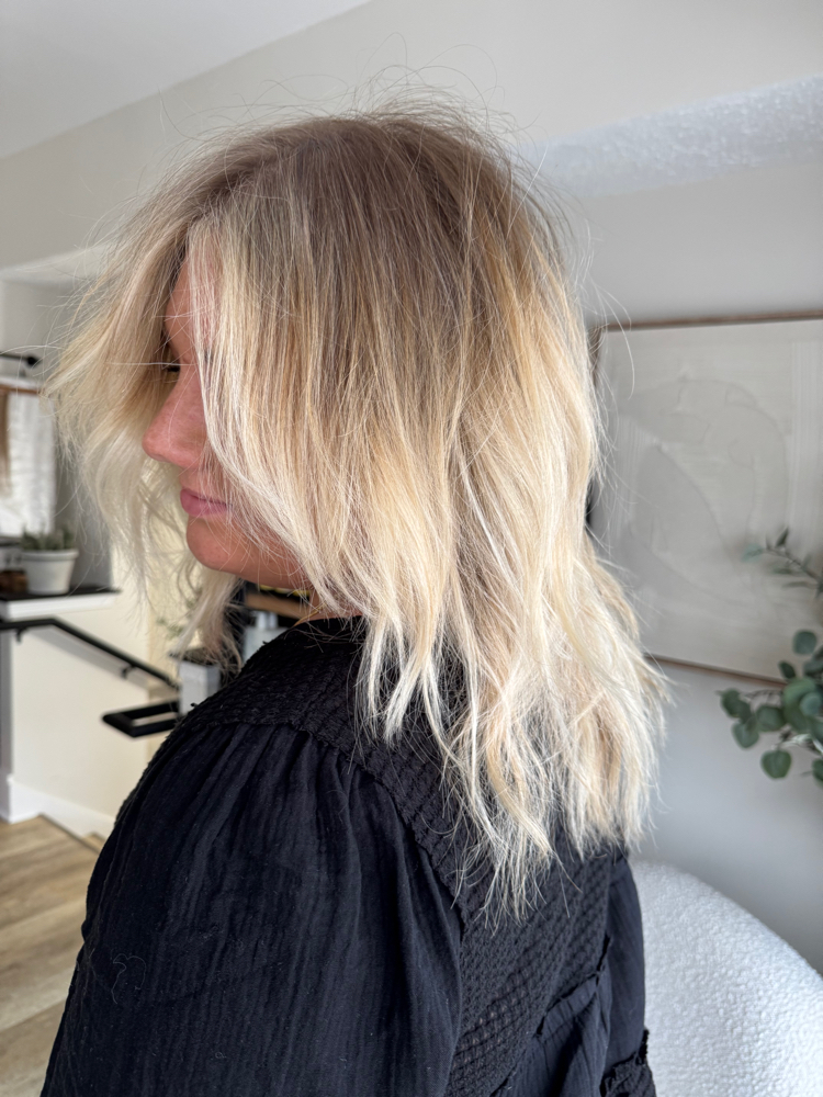 Model Color Service