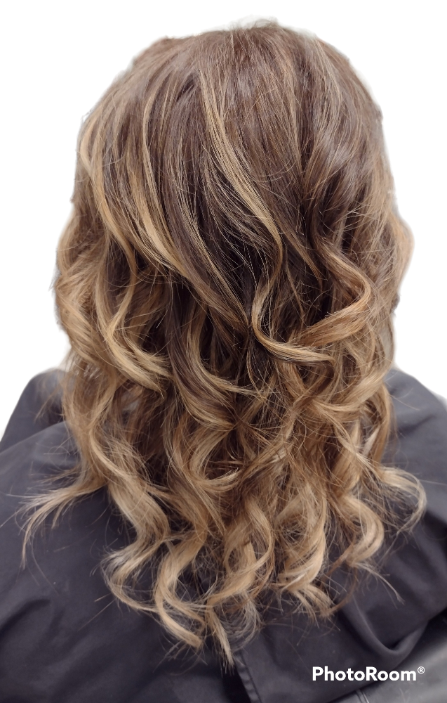 Dimensional Color with Highlights