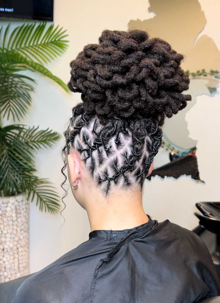 Retwist+Drawstring Petal Bun