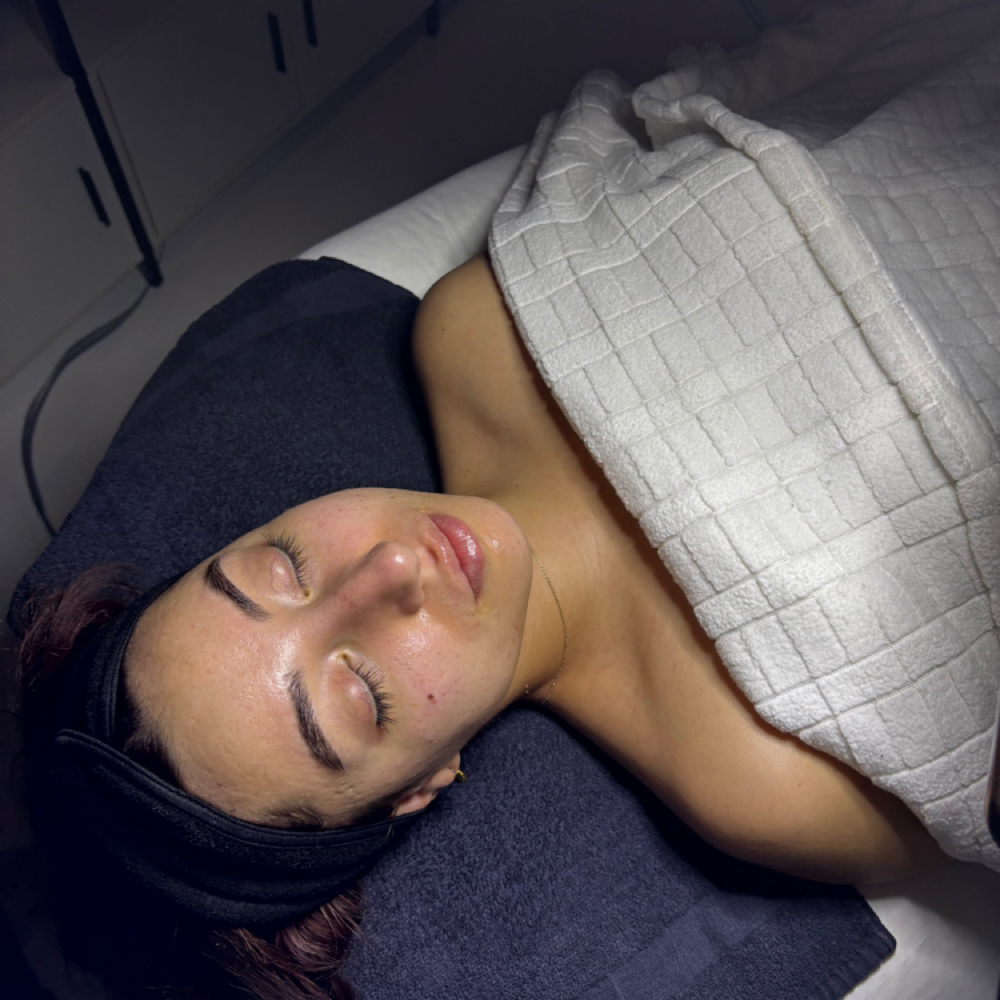 Microderm Resurfacing Facial at Diamond Beauty Studio in Rialto, CA