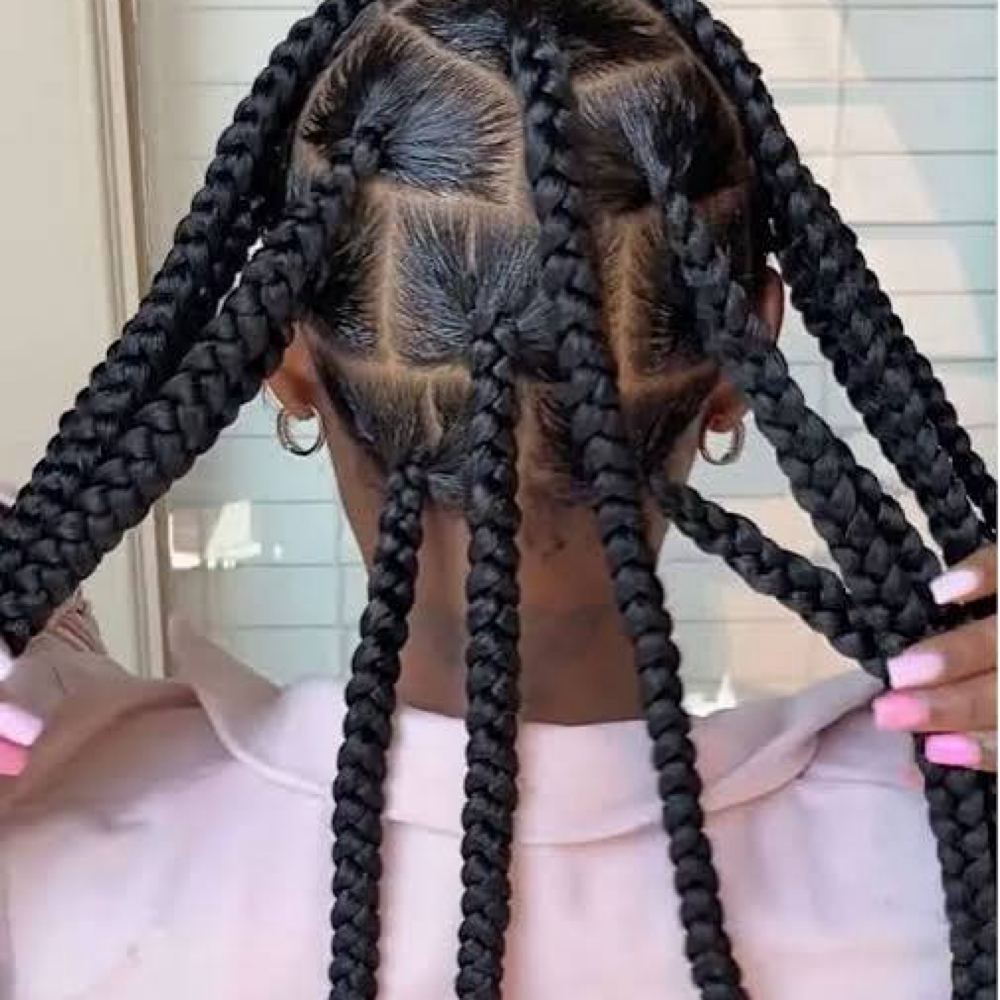 Jumbo Knotless Braids at L&O BeautyCollection in West Burlington, IA