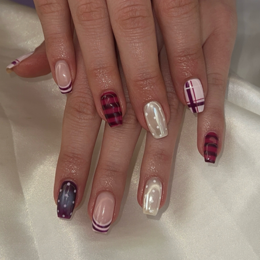 Gel Manicure at 222cutenails in los angeles, CA