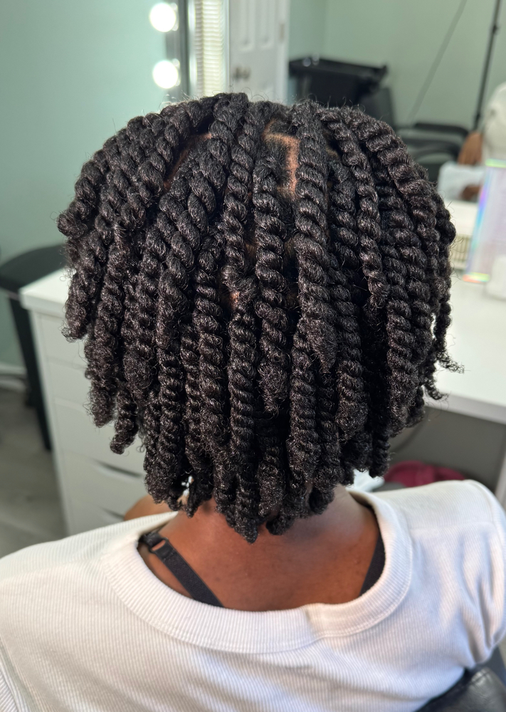 Medium Twist Out On Natural Hair