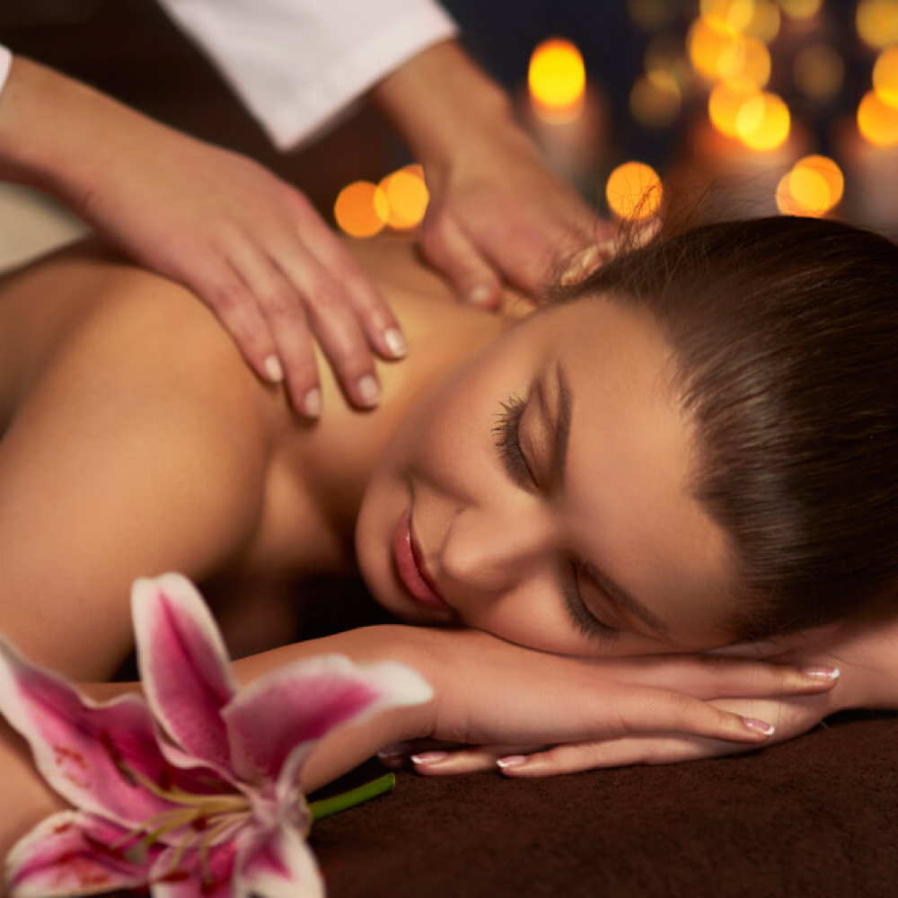 Aromatherapy Massage at Unique Clinique Aesthetics in Brooklyn, NY