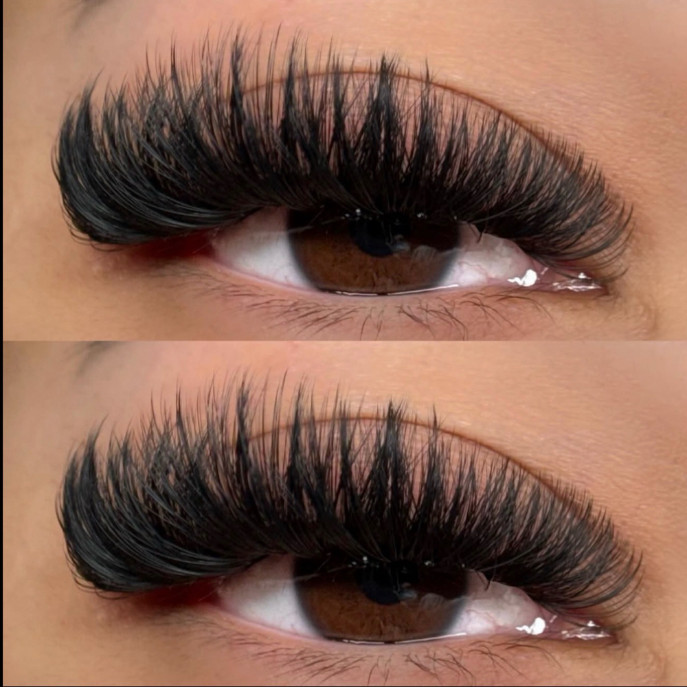 Mega Volume Lash Set at Honey Minkx Beauty in Philadelphia, PA