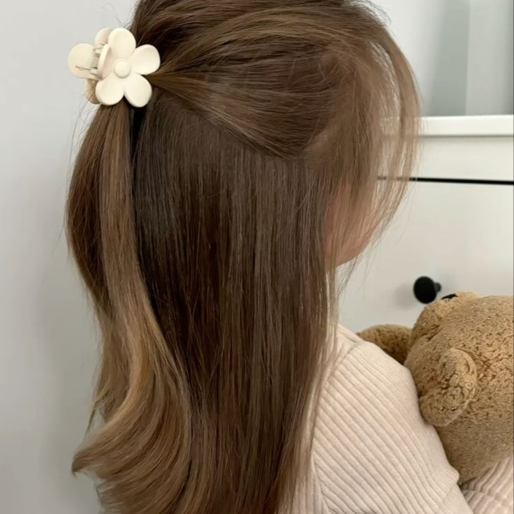 Kid's Cut at The Lindsey Look in Mckinney, TX
