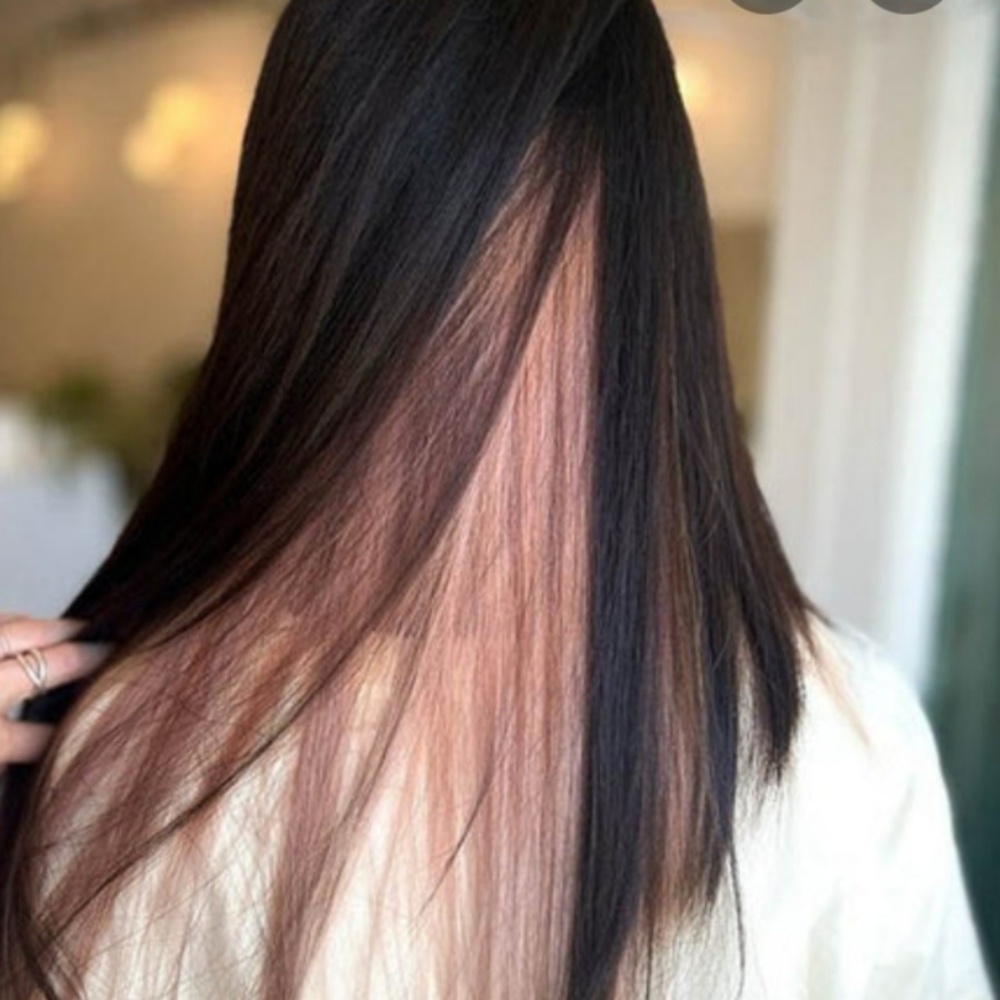 Peek A Boo Bleaching at Luscious Locks by Lynn                    609-389-6060 in Barnegat, NJ