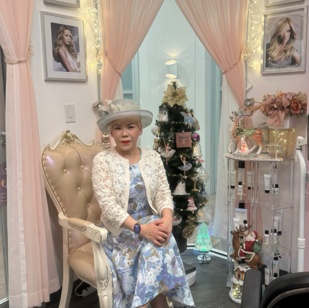 Consultation at Annie's Hair Studio in 91016