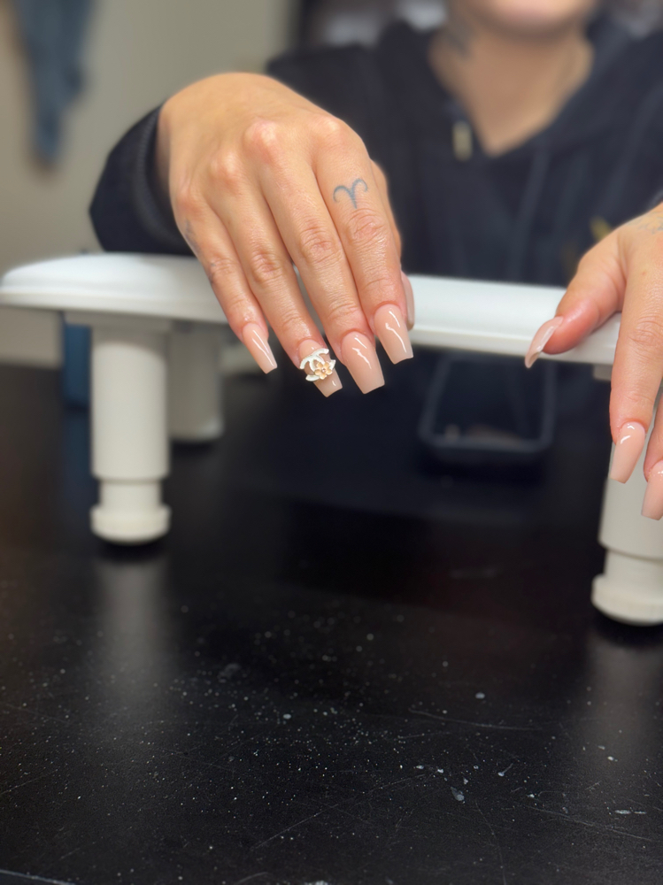 Long Nail Extentions