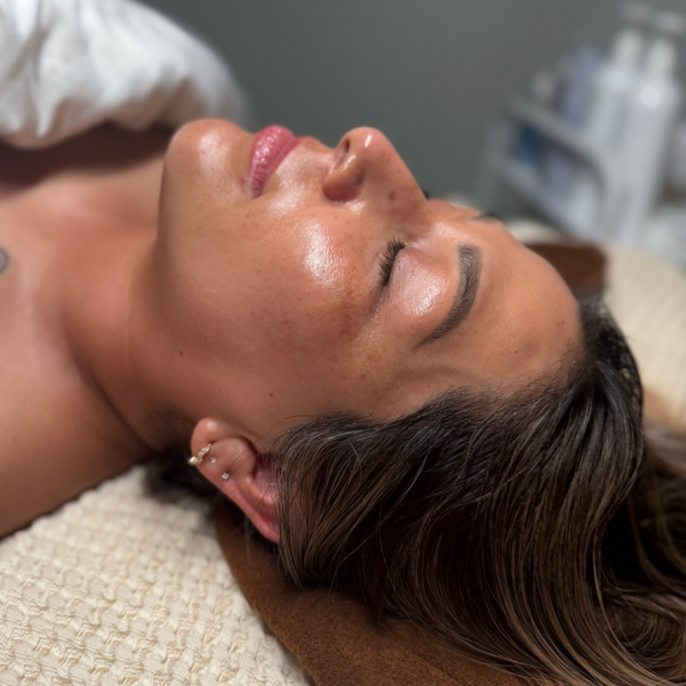 The Glow Infusion (Nano Infusion) at Inclusive Esthetixs in CA, CA