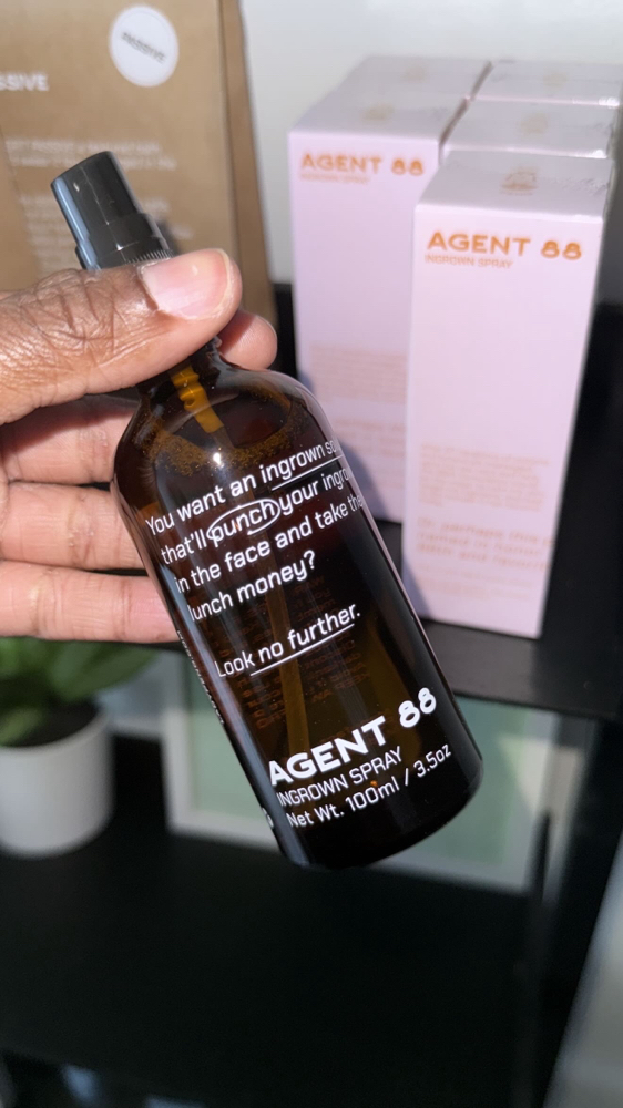 Clear & Bare Vulva Treatment