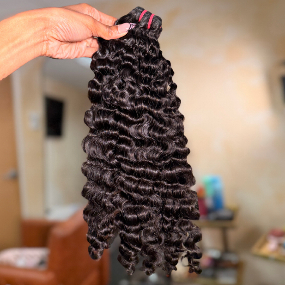 Burmese Curls at Stylesby.anna in Los Angeles, CA